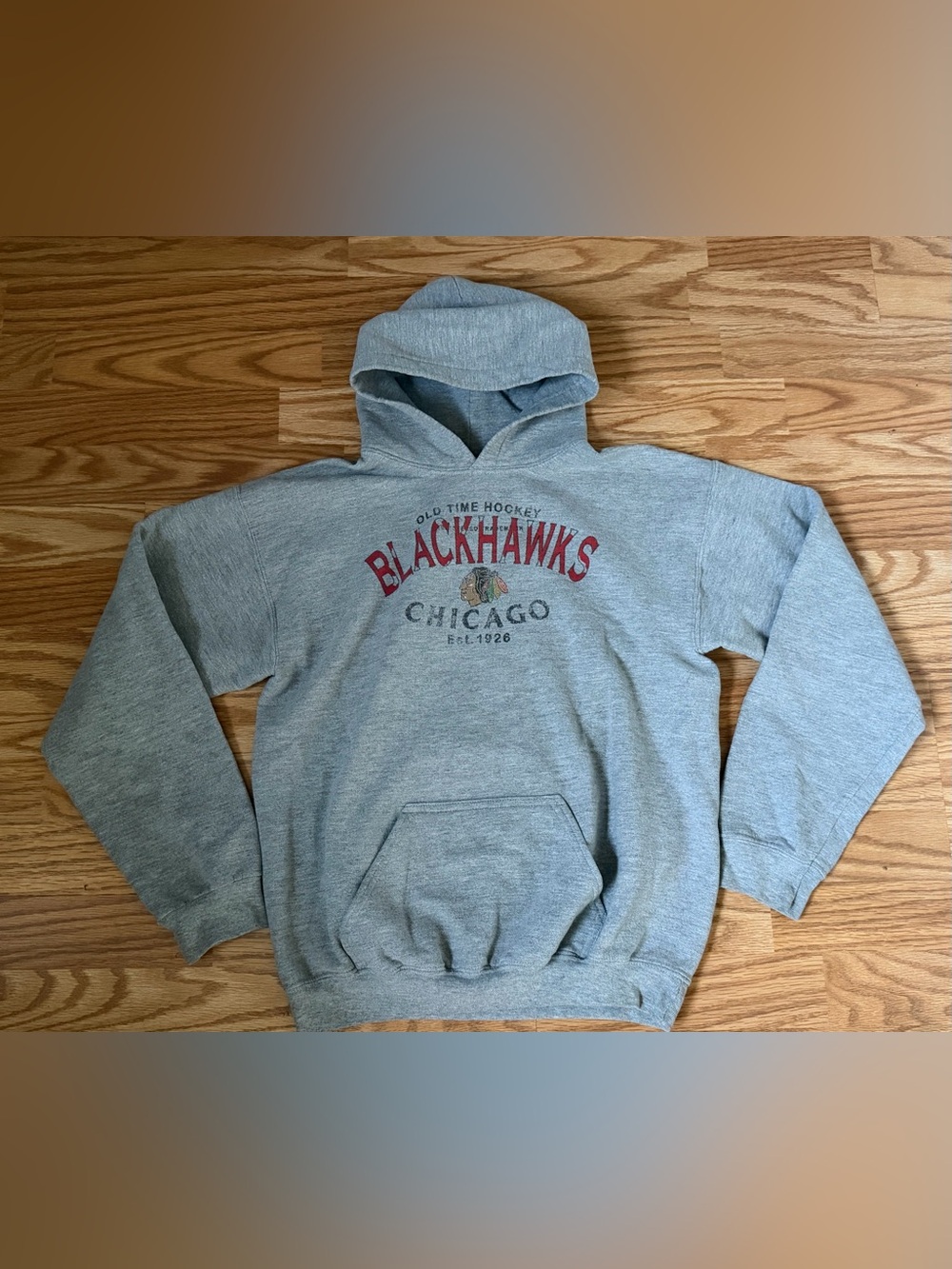 Old Time Hockey Chicago Blackhawks Youth Large Gray Pullover Hoodie NHL YLG